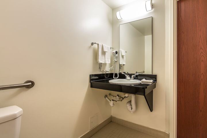 Room 63 of 75