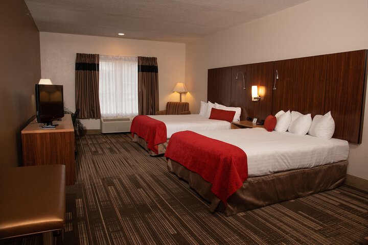 Northfield Inn Suites & Conference Center