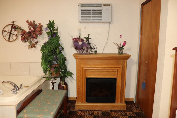 Room 36 of 48