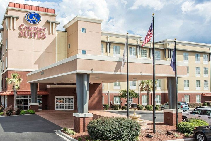 Hotel 3 of 27
