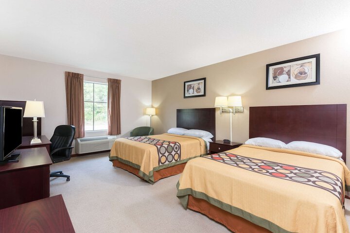 Room 14 of 22