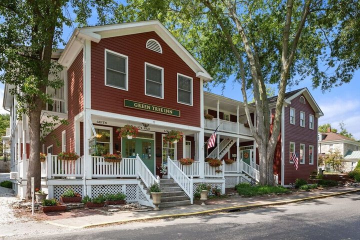 The Green Tree Inn