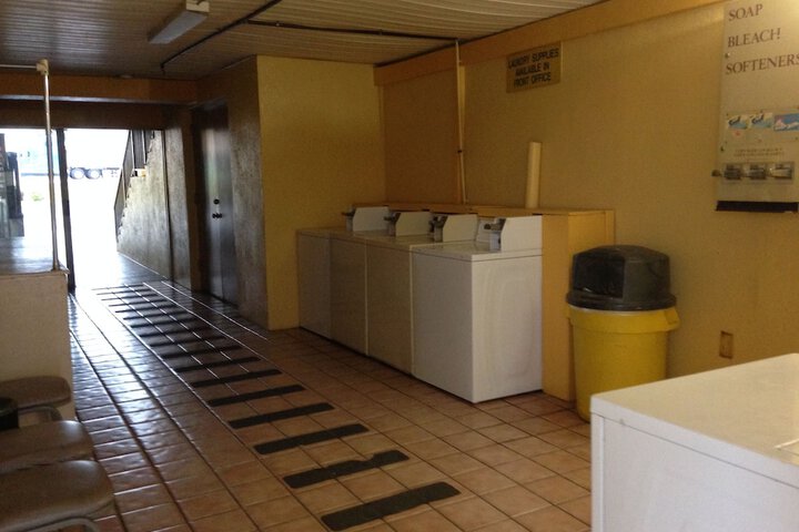 Room 20 of 27