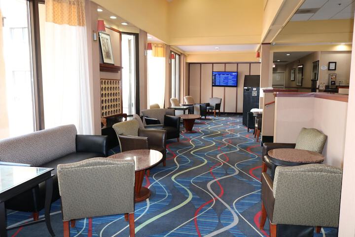 Hotel Interior 9 of 34