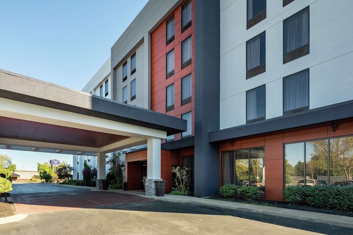 Hotel 8 of 45
