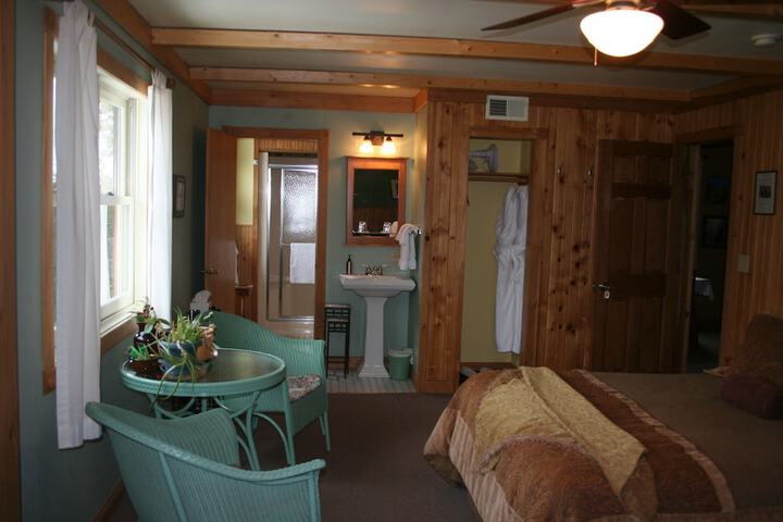Room 18 of 31