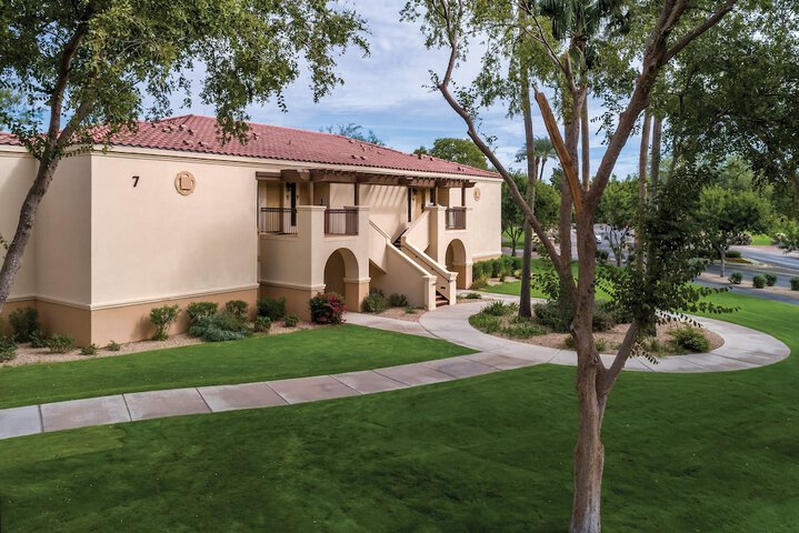 Hotel 4 of 59