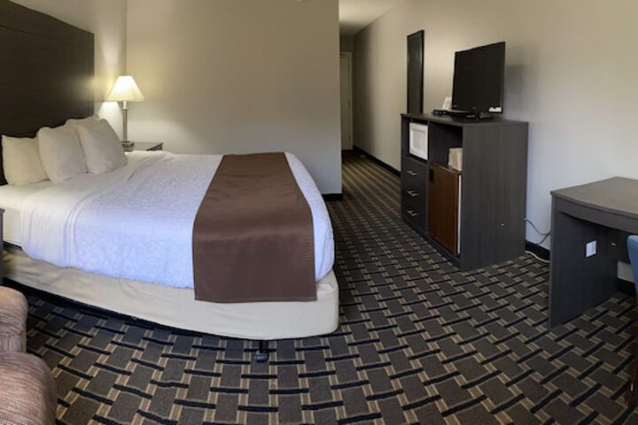 Room 17 of 51