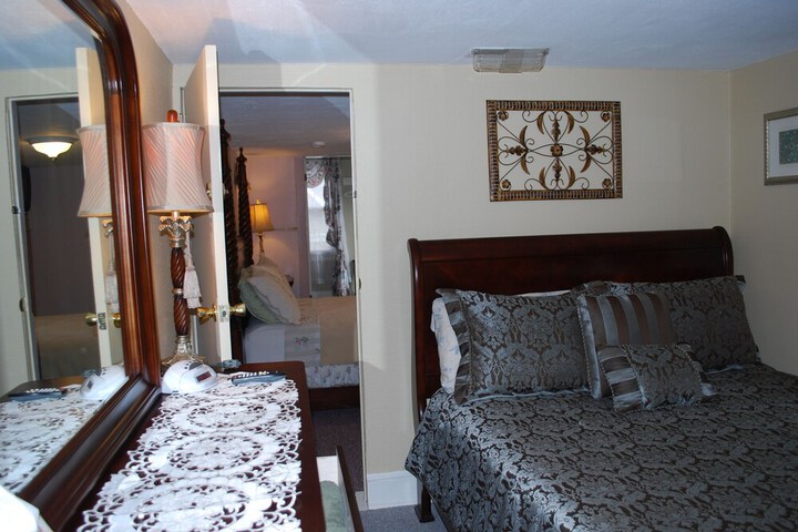 Island Guest House B & B