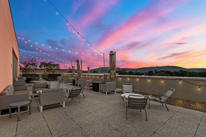 Terrace/Patio 156 of 164