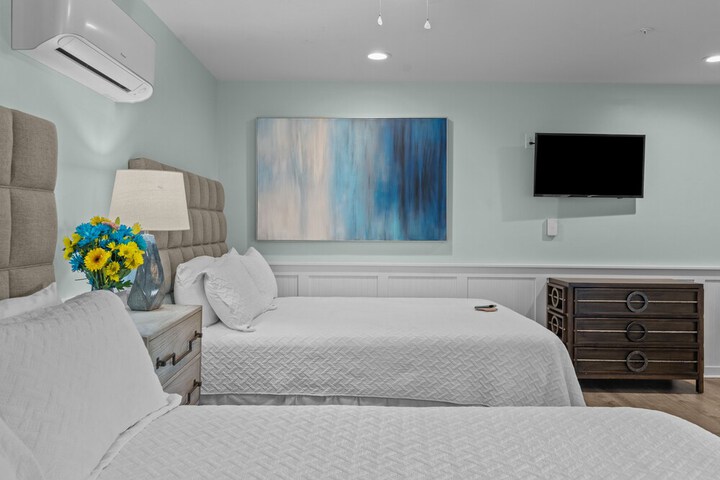Loggerhead Inn & Suites