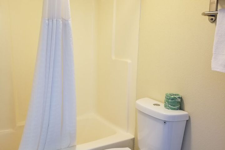 Room 22 of 23