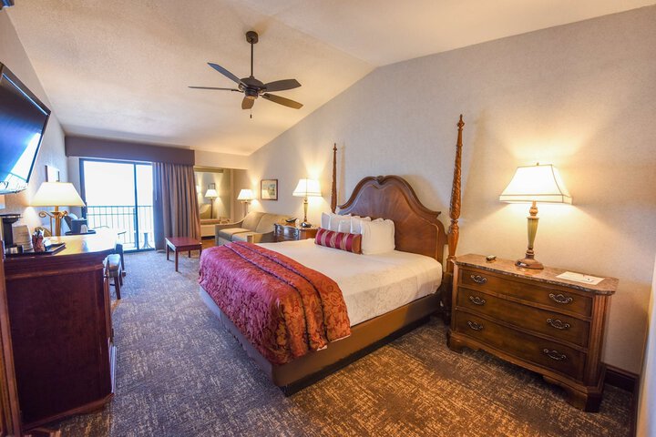 Best Western Plus Dockside Waterfront Inn