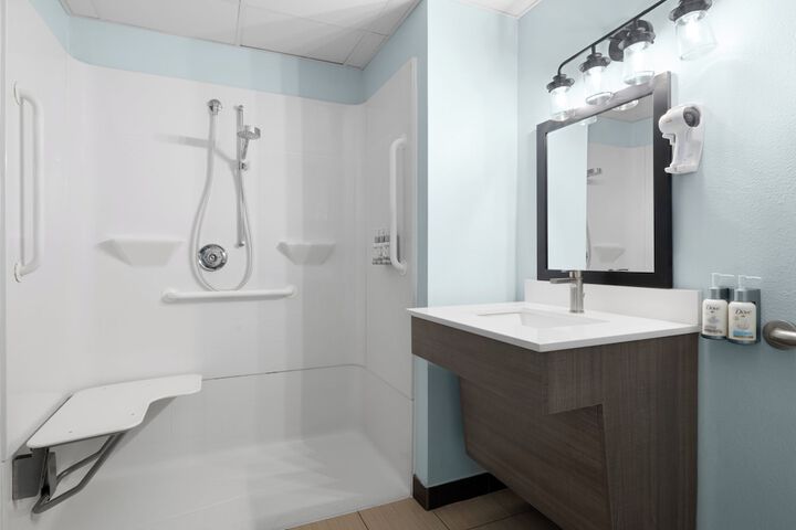 Garner Hotel Virginia Beach North by IHG