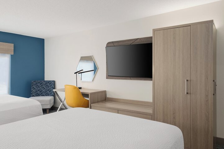 Holiday Inn Express Hotel & Suites Richmond-Brandermill by IHG