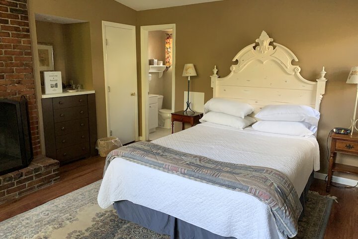 Room 21 of 53