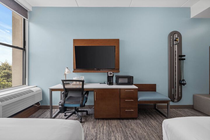 Room 43 of 103