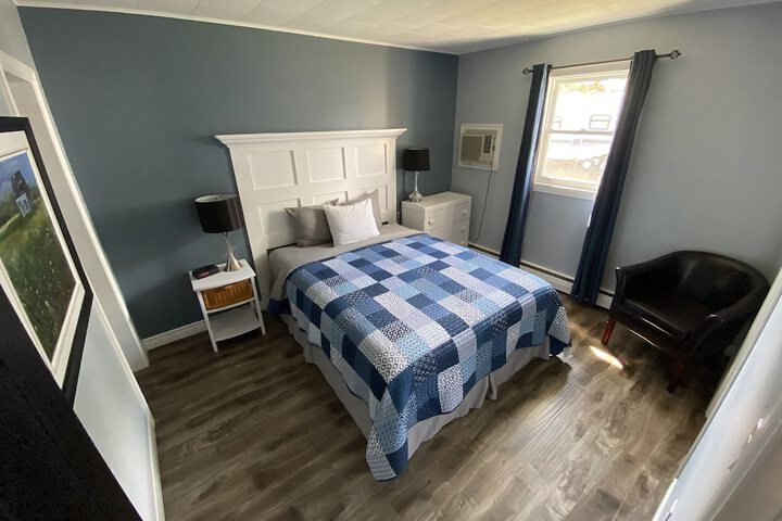 Room 69 of 102