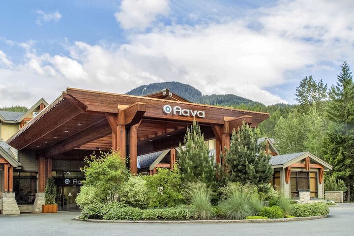 Aava Whistler Hotel