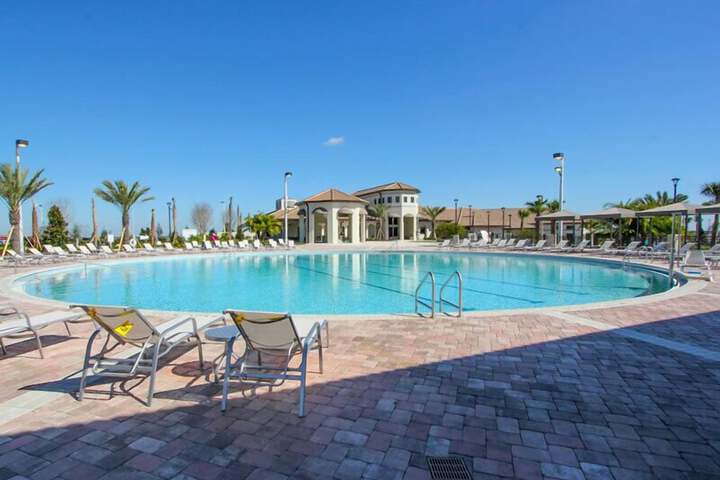 Pool 4 of 54