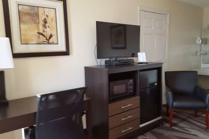 Room 46 of 66