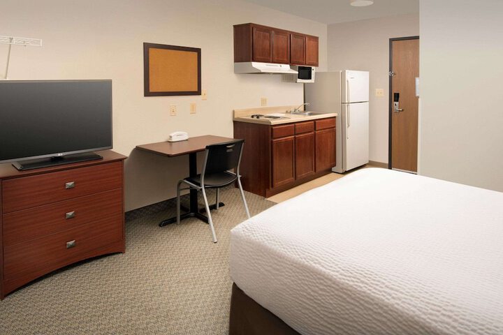 Room 20 of 28