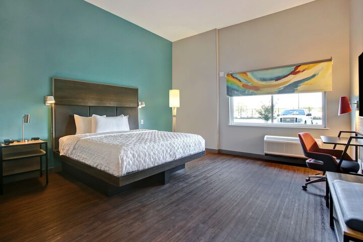 Tru by Hilton Grand Prairie