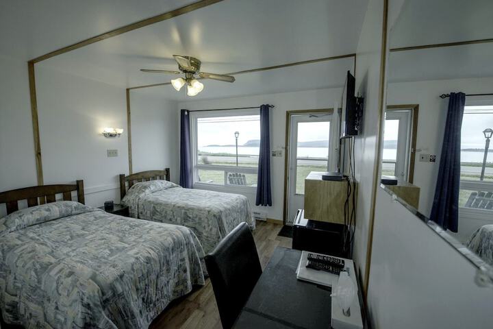 Room 48 of 111