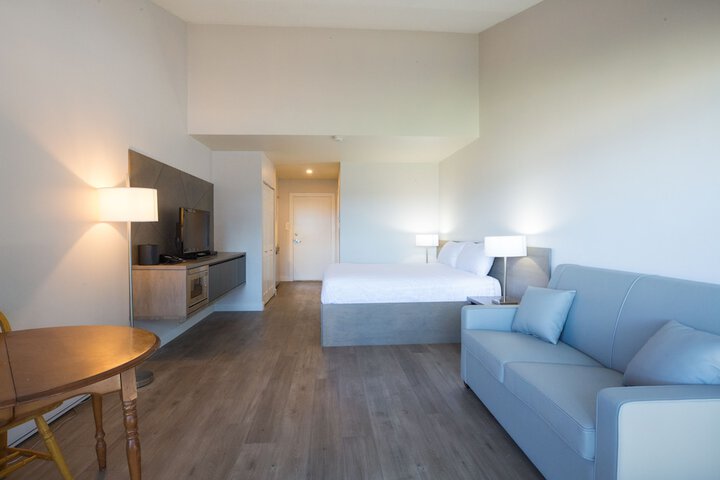 Room 12 of 31