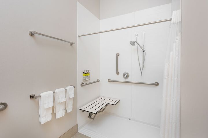 Holiday Inn Express & Suites St. Louis - Chesterfield by IHG