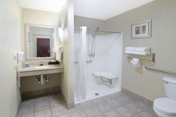 Room 15 of 29