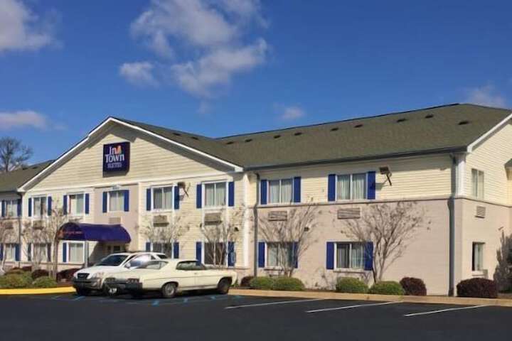 Hotel 2 of 19