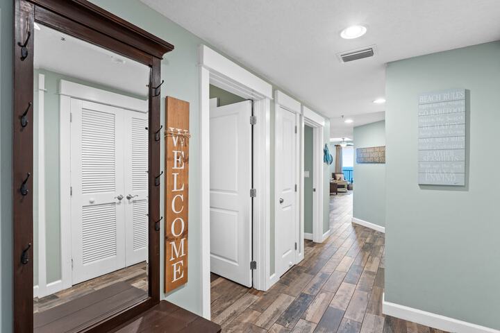 Room 100 of 308