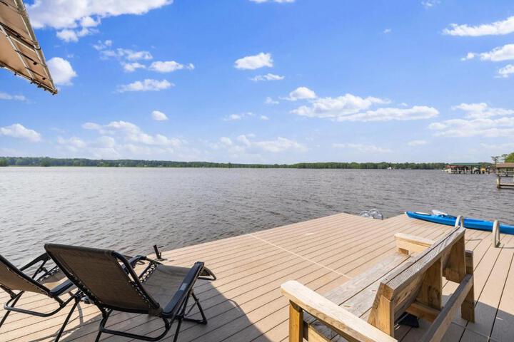 Chickahominy Riverside Guest Home by Williamsburg