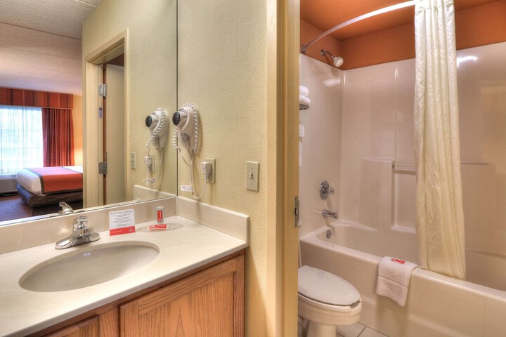Econo Lodge Pigeon Forge Riverside