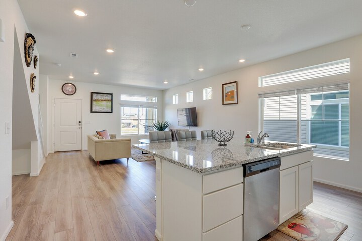 Colorado Retreat Near Hiking Golfing & Fishing!