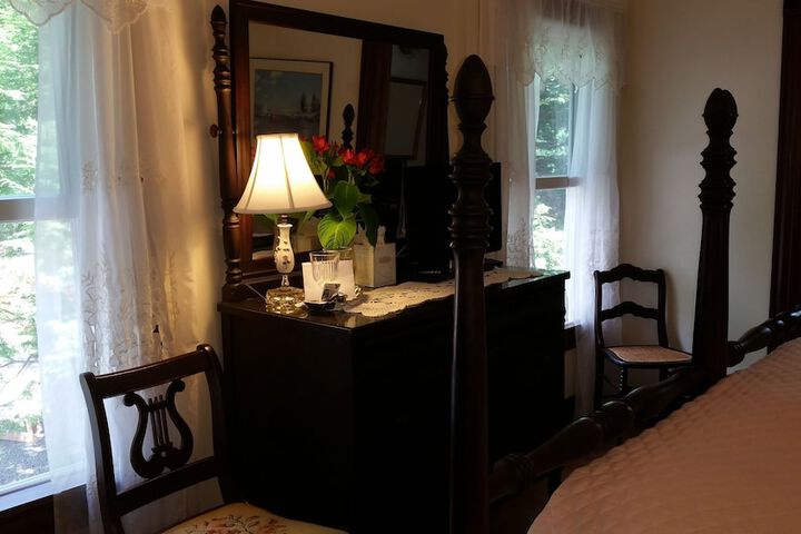 Room 19 of 34
