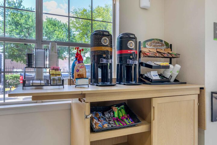 Extended Stay America Suites Arlington