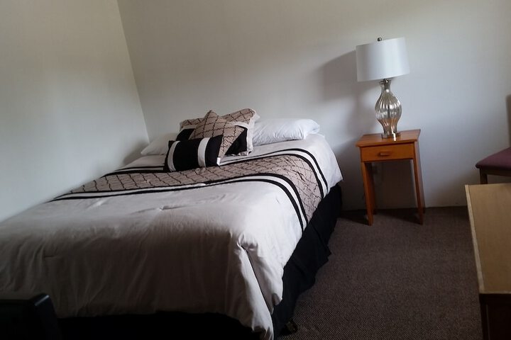 Room 17 of 36