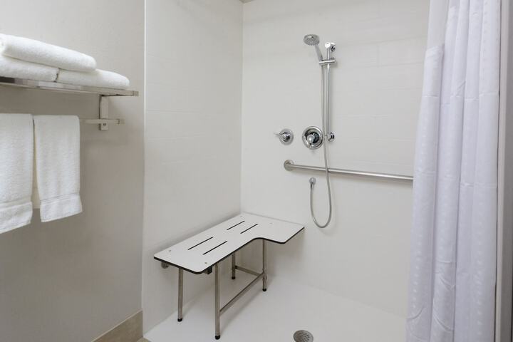 Room 12 of 53