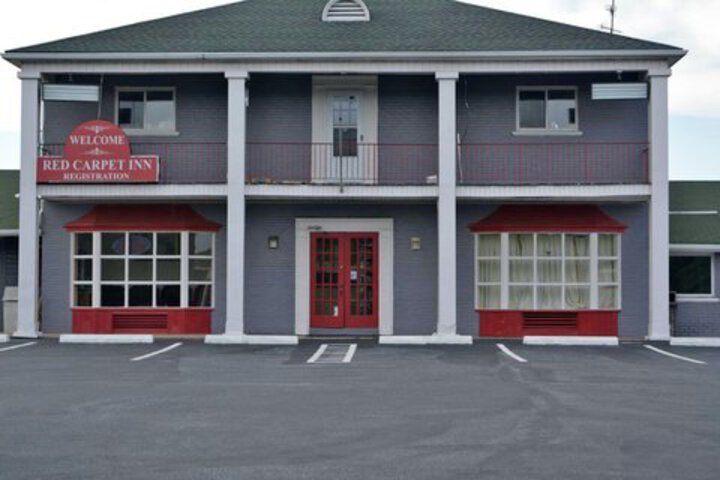 Hotel 4 of 28