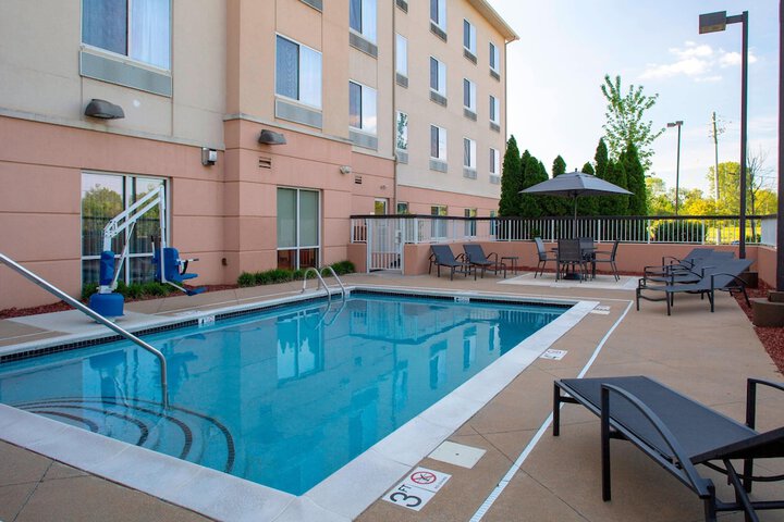 Pool 3 of 28