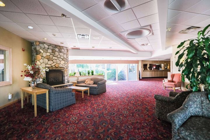 Hotel Interior 18 of 113