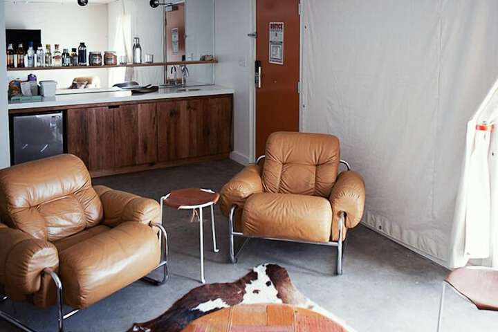 Room 27 of 79
