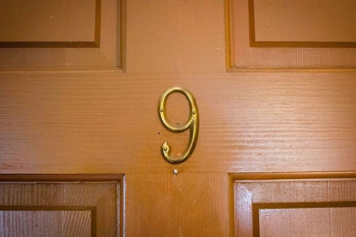Room 10 of 61
