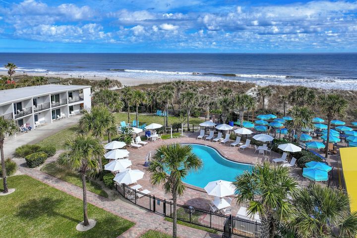 Seahorse Oceanfront Inn