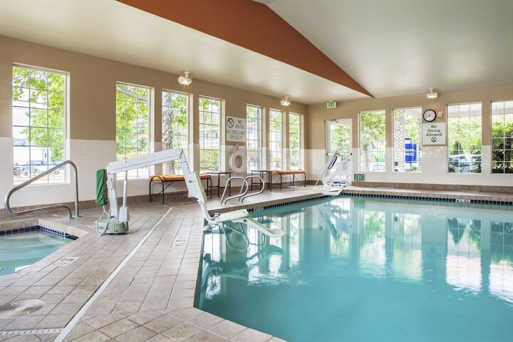 Holiday Inn Express Corvallis-On the River by IHG
