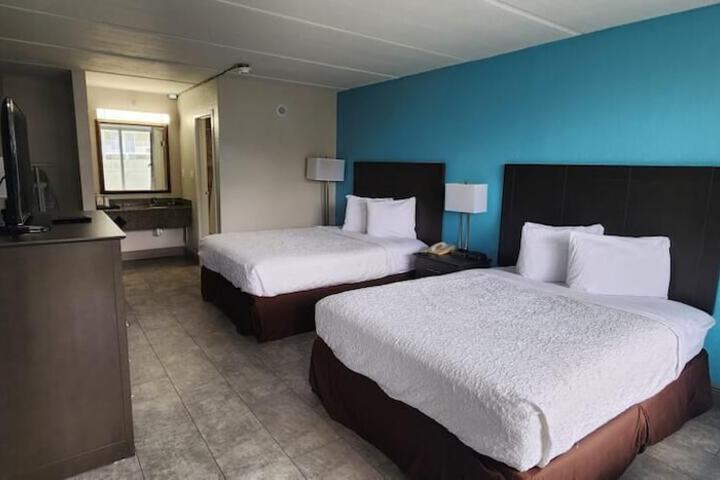 Room 47 of 60