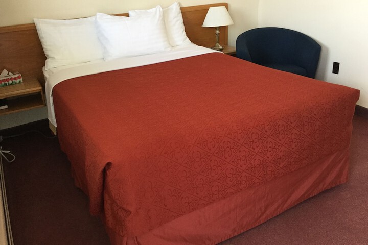 Room 19 of 41