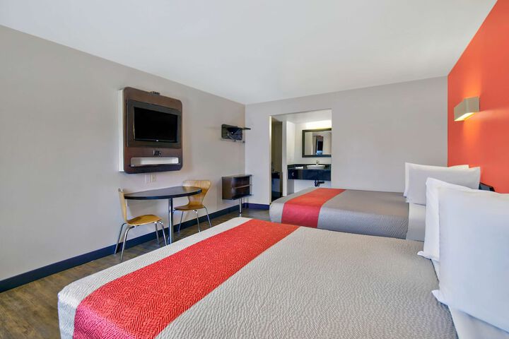 Room 22 of 27